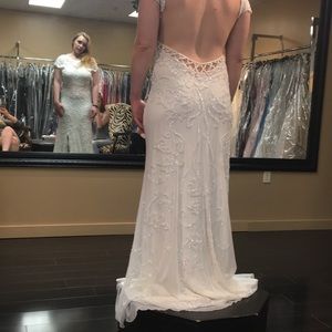 Wedding dress